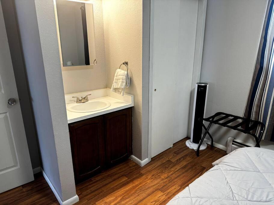 Cozy Condo In Winter Park - On Blue Bus Route - Walk To Downtown, Restaurants, Grocery Luaran gambar